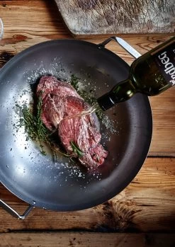 The Bastard Carbonstahl Wok Ø 40 Cm 6 The Bastard Carbonstahl Wok Ø 40 Cm -Geschäft Für Grillzubehör Bastard Carbonstahl Wok Anwendung