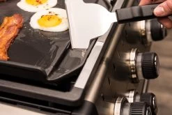 Broil King Grillplatte / Gusseisen Plancha Für Baron (ersetzt 2 Grillroste) -Geschäft Für Grillzubehör Broil King Baron Grillplatte Fettablauf 11342