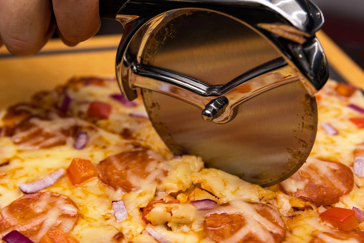 Broil King Pizzaschneider / Pizzaroller 1 Broil King Pizzaschneider / Pizzaroller