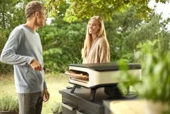 COZZE Pizzaofen Elektrisch 42,5 Cm (17") - Inkl. Pizzastein & Hitzeschild -Geschäft Für Grillzubehör COZZE Elektro Pizzaofen 17 Zoll Lifestyle