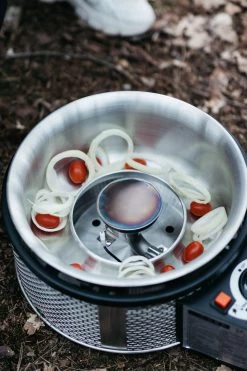 Cobb Grill Premier Gas Deluxe 2.0 - Gasgrill - Kartuschenanschluss - Modell 2023 -Geschäft Für Grillzubehör Cobb Grill Premier Gas Deluxe Innenschale zum Garen Beilagen