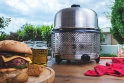 Cobb Grill Premier+ Gas Deluxe Gasgrill 50mbar - Modell 2023 -Geschäft Für Grillzubehör Cobb Premier Plus Deluxe Tischgrill Lifestyle 1