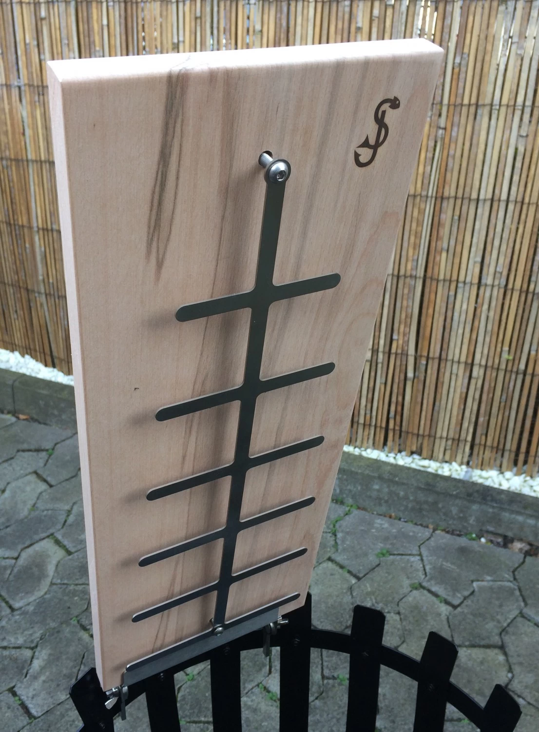 Flammlachsbrett Buche 190mm Schraub-Variante Mit 11mm Nut 3 Flammlachsbrett Buche 190mm Schraub-Variante Mit 11mm Nut – Bild 3