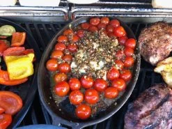 Napoleon Gusseisenpfanne Mit Untersetzer -Geschäft Für Grillzubehör Gusspfanne mit Schafskaese