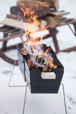 Knister Grill Original - Ausziehbarer Holzkohle Kompaktgrill -Geschäft Für Grillzubehör Knister Grill Holzfeuer