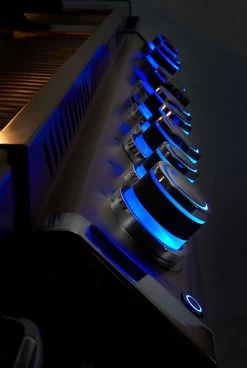 Napoleon Prestige Pro 825-3 Edelstahl Einbaugrill Gas - Inkl. Drehspieß - Modell 2023 19 Napoleon Prestige Pro 825-3 Edelstahl Einbaugrill Gas - Inkl. Drehspieß - Modell 2023 -Geschäft Für Grillzubehör Napoleon PRestige PRO825 SafeytGlow Drehregler 1