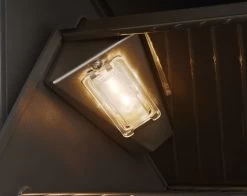 Napoleon Luxus Outdoor Küche Oasis 400 Mit Prestige Pro 825 Edelstahl Einbaugrill Ohne Vordefinierte Arbeitsplatte 26 Napoleon Luxus Outdoor Küche Oasis 400 Mit Prestige Pro 825 Edelstahl Einbaugrill Ohne Vordefinierte Arbeitsplatte -Geschäft Für Grillzubehör Napoleon Prestige PRO 825 Garraumbeleuchtung