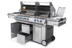 Napoleon Prestige Pro 825-3 Edelstahl Gasgrill Inkl. Drehspieß Und Bodenbeleuchtung - Modell 2023 - SMART Deal Inkl. Grillfürst Grill Control Mit Companion Device Und Einstichthermometer 26 Napoleon Prestige Pro 825-3 Edelstahl Gasgrill Inkl. Drehspieß Und Bodenbeleuchtung - Modell 2023 - SMART Deal Inkl. Grillfürst Grill Control Mit Companion Device Und Einstichthermometer -Geschäft Für Grillzubehör Napoleon Prestige Pro 825 Gasgrill seitlich offen