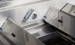 Napoleon Prestige Pro 825-3 Edelstahl Gasgrill Inkl. Drehspieß Und Bodenbeleuchtung - Modell 2023 - SMART Deal Inkl. Grillfürst Grill Control Mit Companion Device Und Einstichthermometer 31 Napoleon Prestige Pro 825-3 Edelstahl Gasgrill Inkl. Drehspieß Und Bodenbeleuchtung - Modell 2023 - SMART Deal Inkl. Grillfürst Grill Control Mit Companion Device Und Einstichthermometer -Geschäft Für Grillzubehör Napoleon Prestige Pro SearPlates Brennerabdeckung 02 1