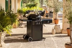 Outdoorchef Gas Kugelgrill Davos 570G Pro Mit Blazing Zone (Infrarotbrenner) & Abdeckhaube -Geschäft Für Grillzubehör Outdoorchef Davos 570 G Pro mit Blazing Zone Infrarotbrenner