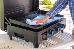 Pit Boss Plancha Grill Ultimate Plancha 3-Brenner - Mit Untergestell -Geschäft Für Grillzubehör Pit Boss Planchagrill 3 Brenner leichte Reinigung