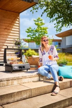 Rösle Elektrogrill Videro E2-P Campinggrill -Geschäft Für Grillzubehör Roesle Elektrogrill Videro E2 P Lifestyle