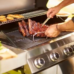 Rösle Gasgrill Videro G4 Edelstahl - Modell 2023 -Geschäft Für Grillzubehör Roesle Videro G4 Edelstahl Gasgrill Station Mood