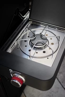 Rösle Videro G3-S VARIO+ Schwarz Gasgrill - FC Bayern Edition - Inkl. FC Bayern Abdeckhaube, Barbecue Grillzange Und Burgerpresse 28 Rösle Videro G3-S VARIO+ Schwarz Gasgrill - FC Bayern Edition - Inkl. FC Bayern Abdeckhaube, Barbecue Grillzange Und Burgerpresse -Geschäft Für Grillzubehör Roesle Videro Seitenkocher FC Bayern Edition 1