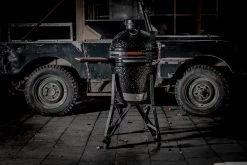 The Bastard Keramikgrill Classic Medium - Complete - Schwarz Glänzend - Modell 2023 29 The Bastard Keramikgrill Classic Medium - Complete - Schwarz Glänzend - Modell 2023 -Geschäft Für Grillzubehör The Bastard Classic Medium Untergestell Seitentischel