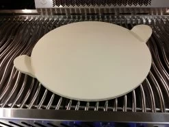 Napoleon PRO Pizzastein 38 Cm Mit Schneideroller 10 Napoleon PRO Pizzastein 38 Cm Mit Schneideroller -Geschäft Für Grillzubehör napoleon pro pizzastein 70001